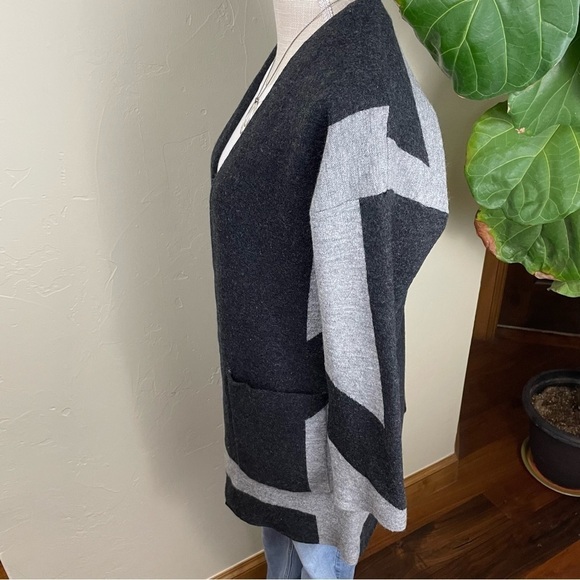 Eileen Fisher Color Block Merino Wool Long Cardigan Minimalist Neutral - Picture 2 of 10